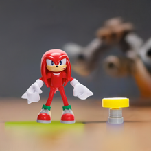 Load image into Gallery viewer, Sonic The Hedgehog Knuckles Figure, Plus Spring
