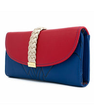 Load image into Gallery viewer, Loungefly Wonder Woman Lasso Purse
