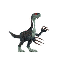 Load image into Gallery viewer, Jurassic World Dominion Sound Slashin&#39; Therizinosaurus front of figure
